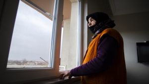 Nazife nine eşine özlemle pazar tezgahında "vasiyet" nöbeti tutuyor