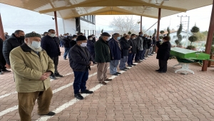 Niğde'de karbonmonoksitten zehirlenen 3 çocuk annesi toprağa verildi