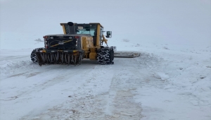 Sivas'ta 177 köy yolu kar nedeniyle ulaşıma kapandı