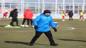 Sivasspor Teknik Direktörü Çalımbay, Fenerbahçe karşısında takımına güveniyor: