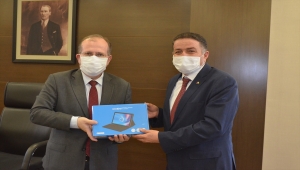 TOBB, ihtiyaç sahibi öğrenciler için Ilgın'a tablet gönderdi