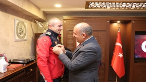 Yahşihan Belediyesinden başarılı personele ödül 