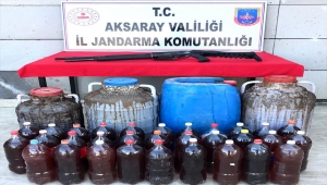 Aksaray'da 375 litre sahte şarap ele geçirildi: 4 gözaltı