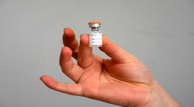 Aksaray'da sağlık çalışanlarına CoronaVac aşısının ikinci dozu yapılmaya başlandı