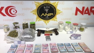 Ankara'da uyuşturucu operasyonu: 2 gözaltı