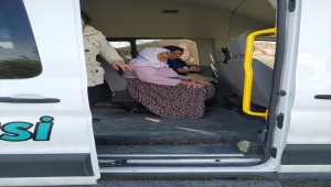 Aşı olan 75 yaş üzeri vatandaşlardan hastane yetkililerine teşekkür