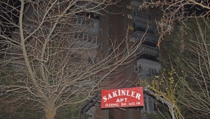 Eskişehir'de 40 haneli apartman "Kovid-19" nedeniyle karantinaya alındı 