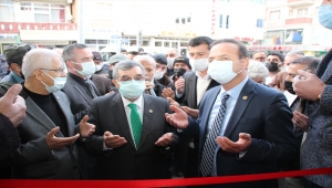 İYİ Parti Genel Başkan Yardımcısı Yavuz Ağıralioğlu, Suşehri'nde