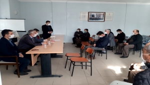 Karakeçili'de çiftçilere faizsiz sulama kredisi hakkında bilgi verildi