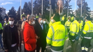 Kayseri'de iş bırakan maden işçileri yürüdü