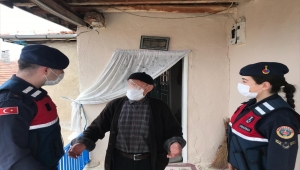 Kırıkkale'de yaşayan yaşlı vatandaşlar yalnız bırakılmıyor