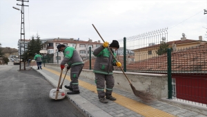 Mamak Belediyesi temizlik için tam kadro sokağa çıktı