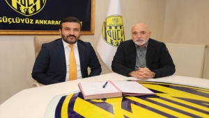 MKE Ankaragücü, Hikmet Karaman'la sözleşme imzaladı
