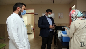 Şarkışla Kaymakamı Aktan, Kovid-19 aşısı oldu