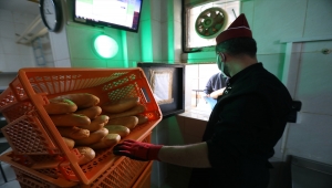 Talas'ta hayır çarşısı ihtiyaç sahiplerinin yardımına koşuyor