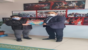 Ulaş'ta "Sen Yeter ki Oku Sivas Projesi"ne katılan öğrenciler ödüllendirildi