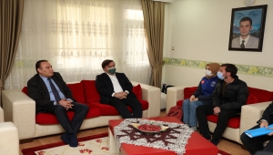 Vali Hamza Aydoğdu şehit ailelerini ziyaret etti