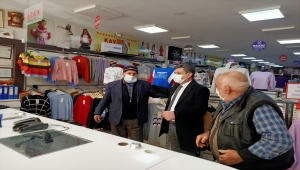 Yerköy Belediye Başkanı Yılmaz, esnafın sorunlarını dinledi