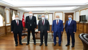 Bosna Hersek'in Olovo kentinden gelen heyet, Kırşehir Valisi Akın'ı ziyaret etti