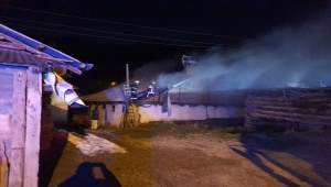 Koyulhisar'da ev yangını