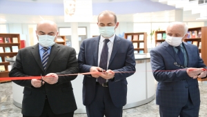 Sivas'ta Kütüphaneler Haftası'nda "Türkçe ve Yunus Emre Kitap Sergisi" açıldı