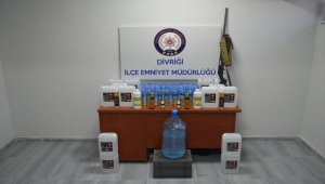 Sivas'ta sahte içki operasyonu: 2 gözaltı