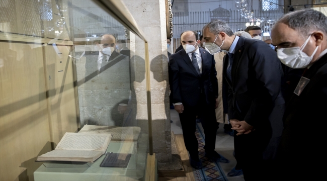 Adalet Bakanı Abdulhamit Gül, Mevlana Müzesi'ni ziyaret etti