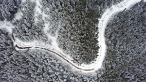 "Anadolu'nun yüce dağı" Ilgaz nisan ayında tekrar beyaz örtüye büründü