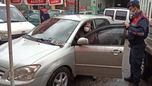 Eskişehir'de park halindeki otomobili çaldığı iddia edilen zanlı yakalandı 