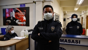 Göreviyle vatandaşa güven veren polis memuru klarnetiyle de gönüllere dokunuyor