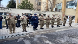 GÜNCELLEME - Sivas'ta devrilen otomobilin sürücüsü hayatını kaybetti