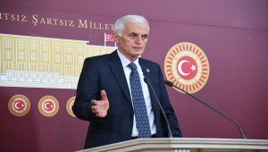 İYİ Partili Kabukcuoğlu, Elazığ'da depremzedeler için yapılan konutların ihtiyaçları karşılamadığını iddia etti