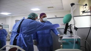 Kayseri Devlet Hastanesi'nde Kovid-19 hastaları için yerli solunum cihazları kullanılmaya başlandı