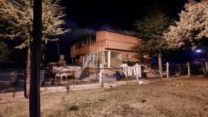 Kırıkkale'de iki katlı evde çıkan yangın söndürüldü