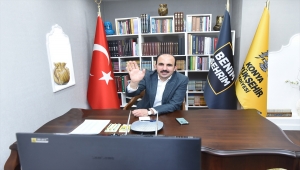 Konya Büyükşehir Belediye Başkanı Altay, çocuklarla buluştu