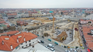 Mevlana Çarşısı ve Altın Çarşı'da dönüşüm çalışmaları sürüyor