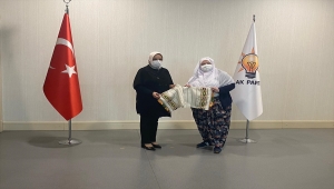 Mihalgazi Belediye Başkanı Akgün, AK Parti Genel Merkez Kadın Kolları Başkanı Keşir'i ziyaret etti