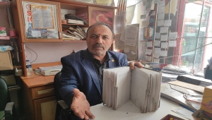 Seydişehir'de bir hayırsever, veresiye defterindeki 5 bin liralık borcu kapattı.