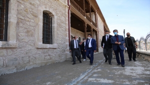 Sivas'ta Şehir ve Sanayi Mektebi Müzesi'nde sona yaklaşıldı