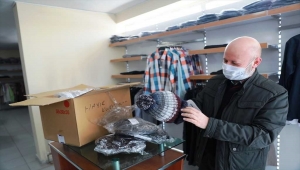 Sosyal Market'te çocuklara bayramlık kıyafetleri dağıtılmaya başlandı