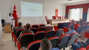 Ulaş'ta gıda sektöründe çalışanlara hijyen eğitimi verildi