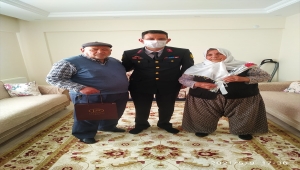 Beypazarı'nda şehit aileleri evlerinde ziyaret edildi