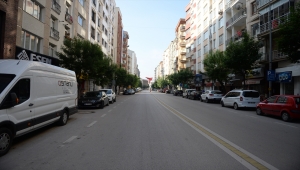 Bursa ve çevre illerde sokağa çıkma kısıtlaması nedeniyle sessizlik hakim