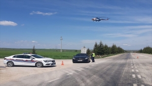 Eskişehir'de helikopterli trafik denetiminde 27 sürücüye ceza kesildi