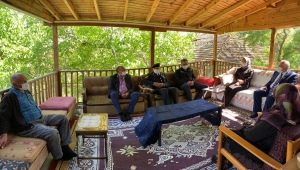 Güdül'de şehit aileleri ziyaret edildi