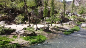 "Kapadokya'nın incisi Ihlara Vadisi" sokağa çıkma kısıtlamasından muaf tutulan turistlere kaldı