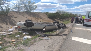 Kırıkkale'de otomobil su kanalına devrildi: 1 yaralı 