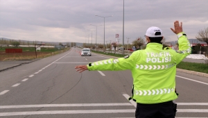 Şarkışla'da Kovid-19 denetimleri sürüyor