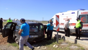 Sivas'ta trafik kazası: 3 yaralı 