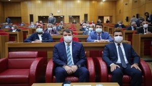 Sivas Valisi Ayhan, İl Genel Meclisi Toplantısı'nda İsrail'i kınadı